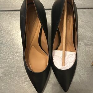 Jessica Simpson Smooth Nappa Pumps - black size 8.5 NEW